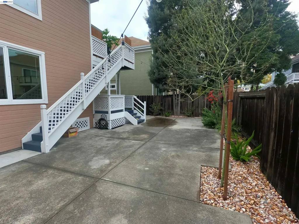 808 14th Street Oakland CA 94607