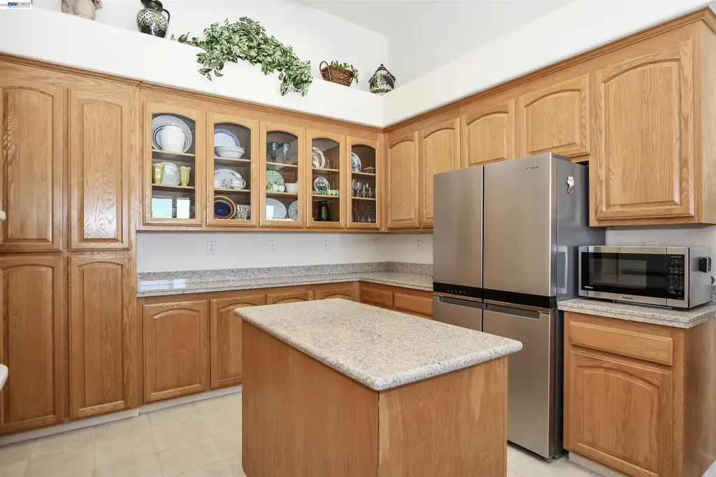 1989 Newport Drive Discovery Bay CA 94505