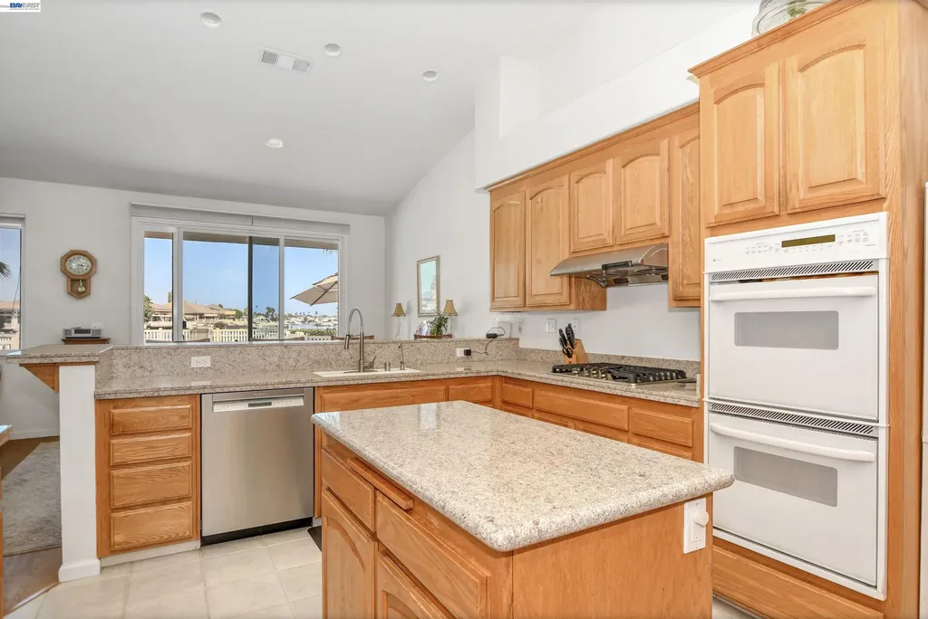 1989 Newport Drive Discovery Bay CA 94505