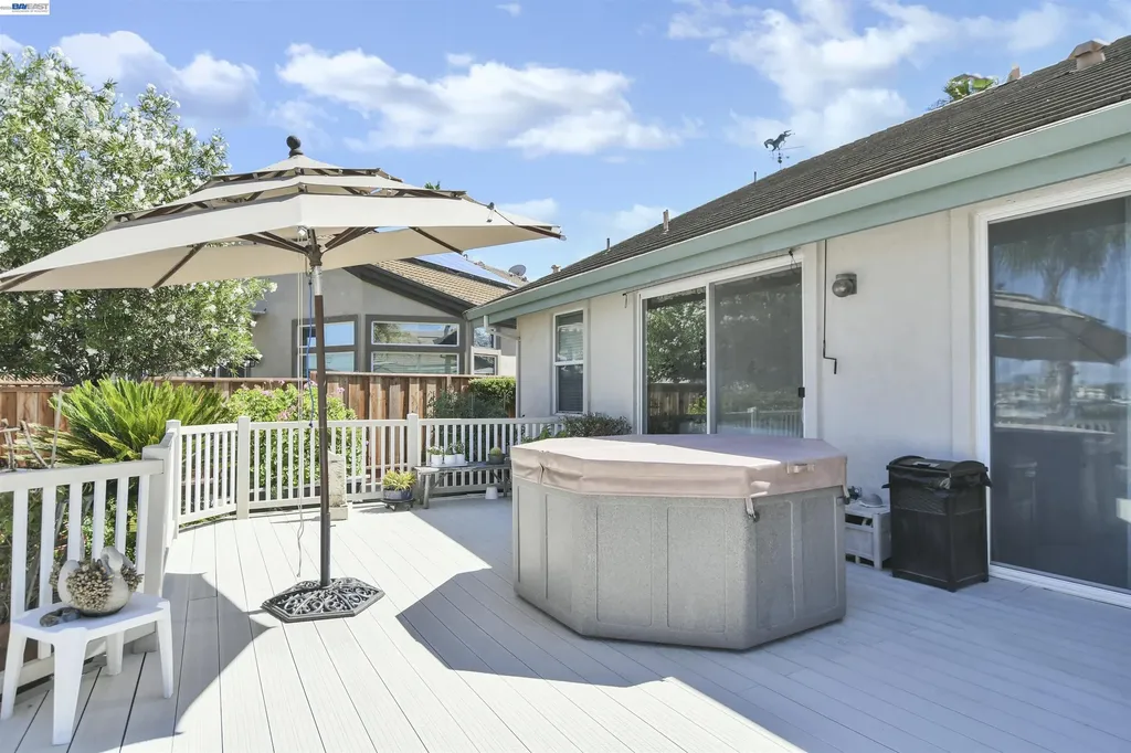 1989 Newport Drive Discovery Bay CA 94505
