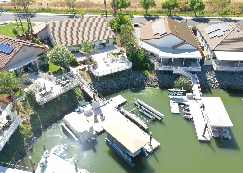 1989 Newport Drive Discovery Bay CA 94505