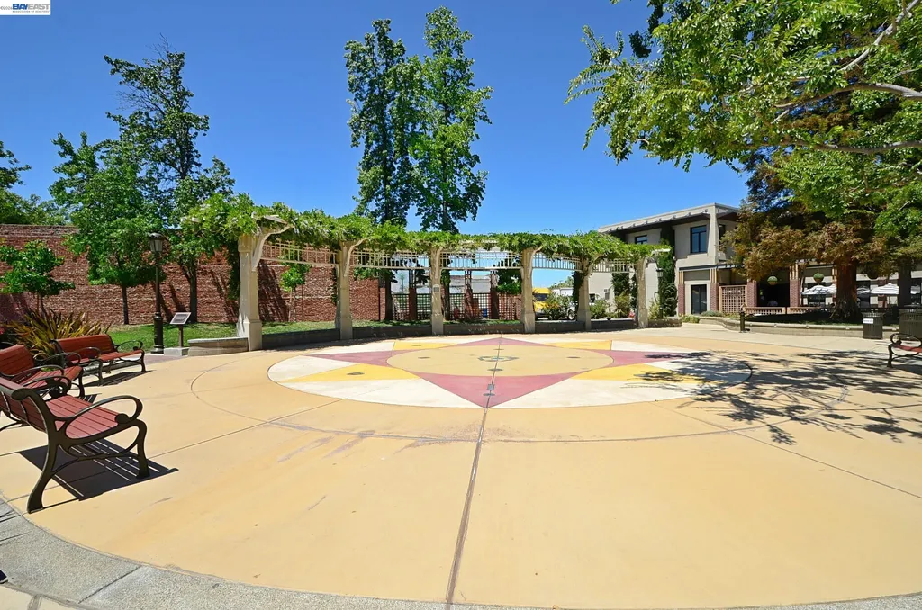 5252 & 5250 Norma Way Livermore CA 94550