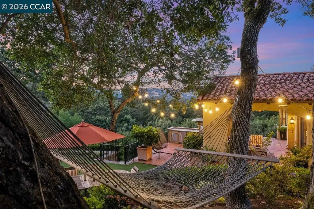 820 Acalanes Road Lafayette CA 94549