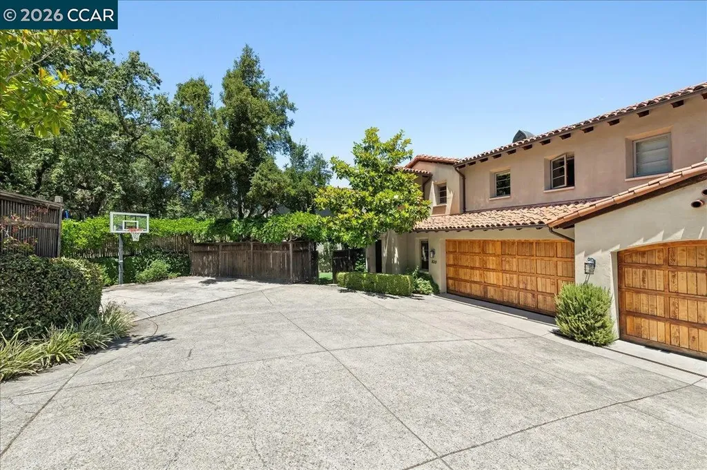 820 Acalanes Road Lafayette CA 94549