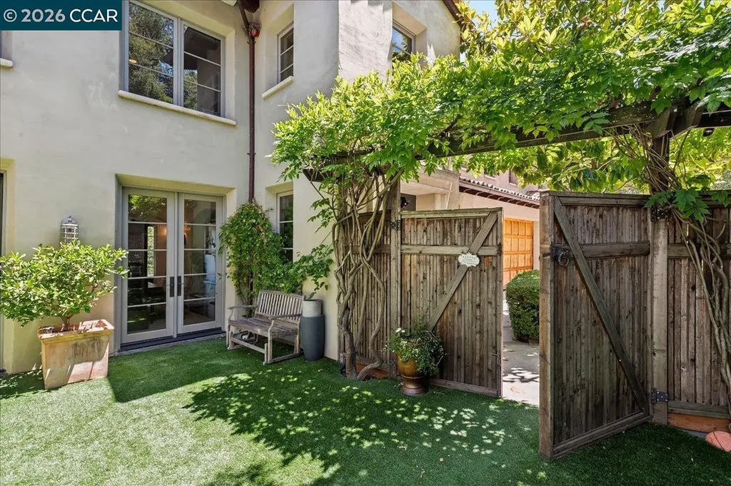 820 Acalanes Road Lafayette CA 94549