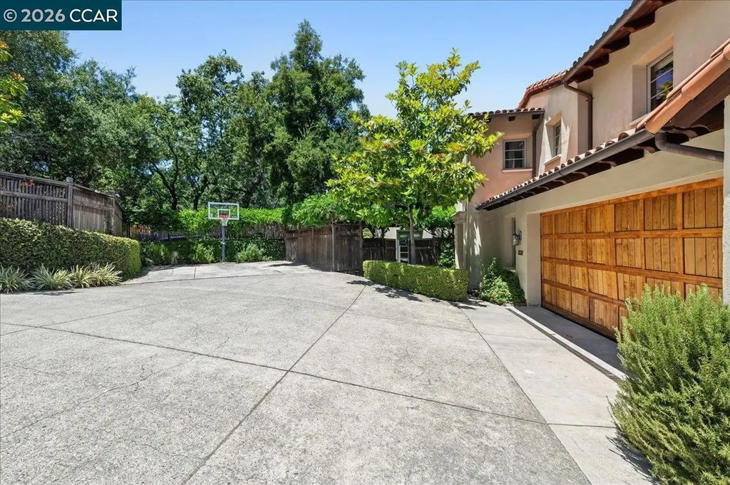 820 Acalanes Road Lafayette CA 94549