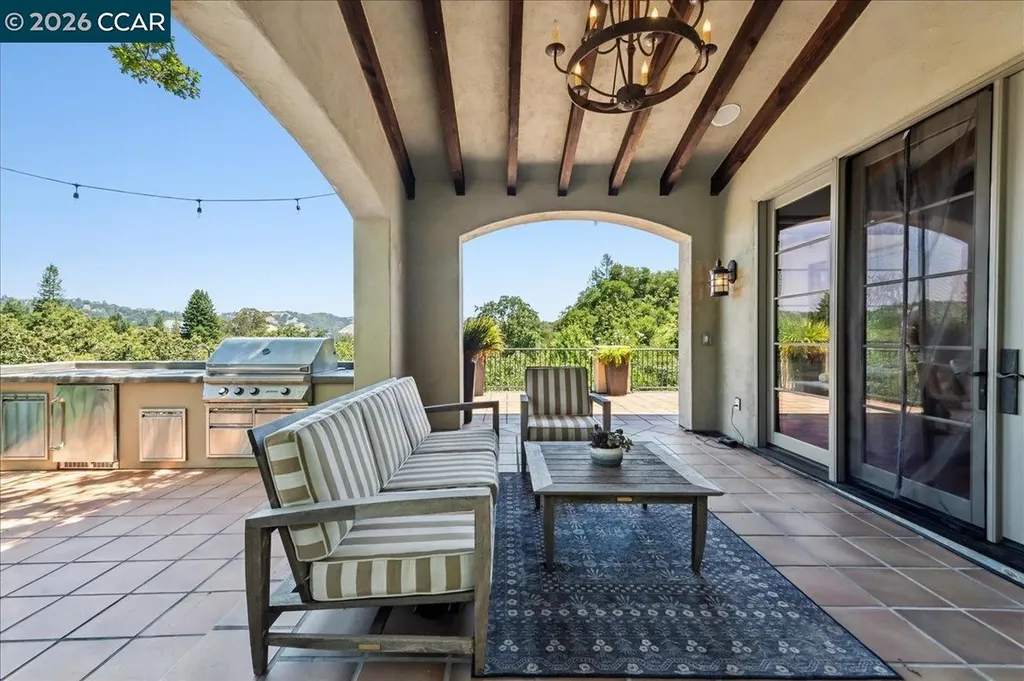 820 Acalanes Road Lafayette CA 94549