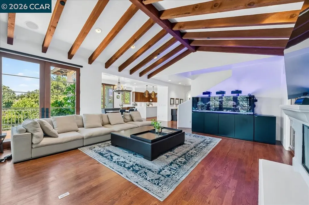 820 Acalanes Road Lafayette CA 94549