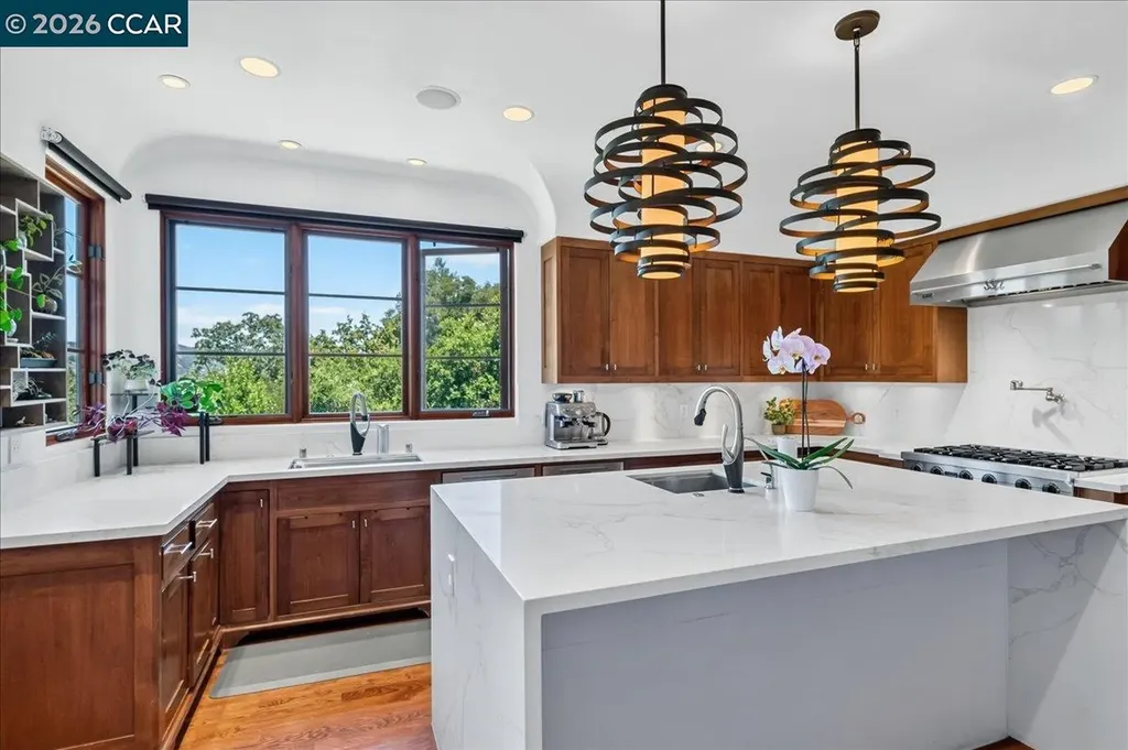 820 Acalanes Road Lafayette CA 94549