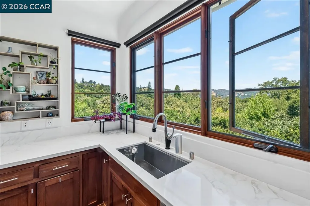 820 Acalanes Road Lafayette CA 94549