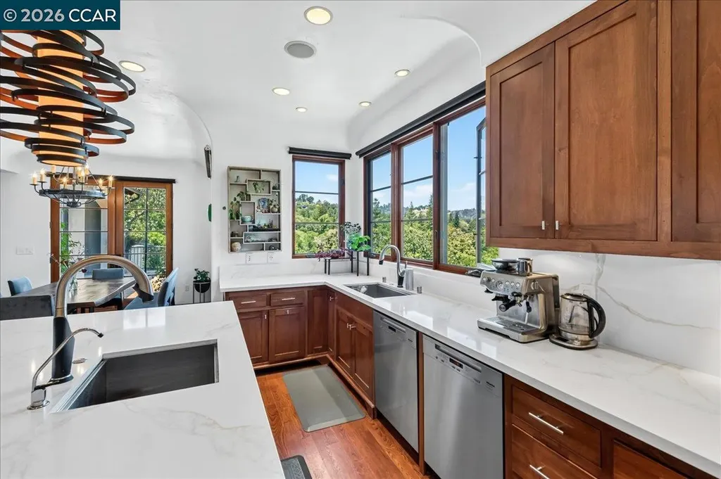 820 Acalanes Road Lafayette CA 94549
