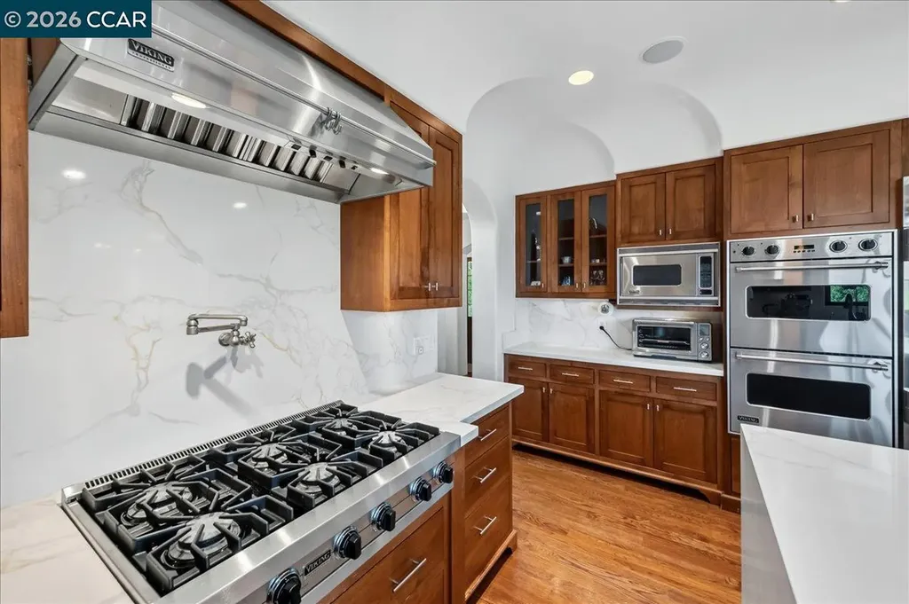 820 Acalanes Road Lafayette CA 94549