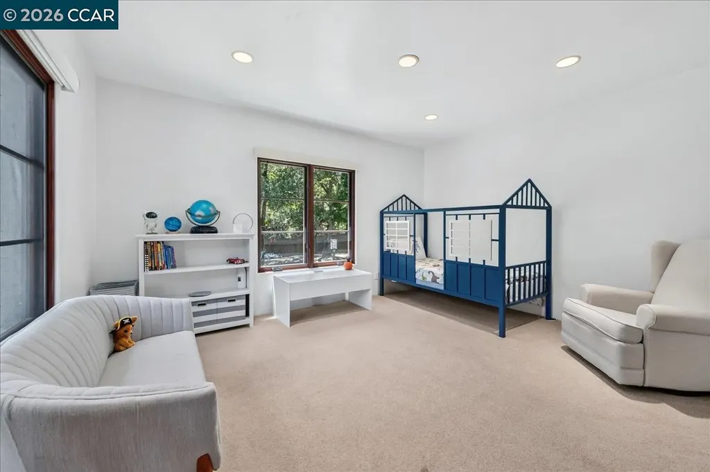 820 Acalanes Road Lafayette CA 94549
