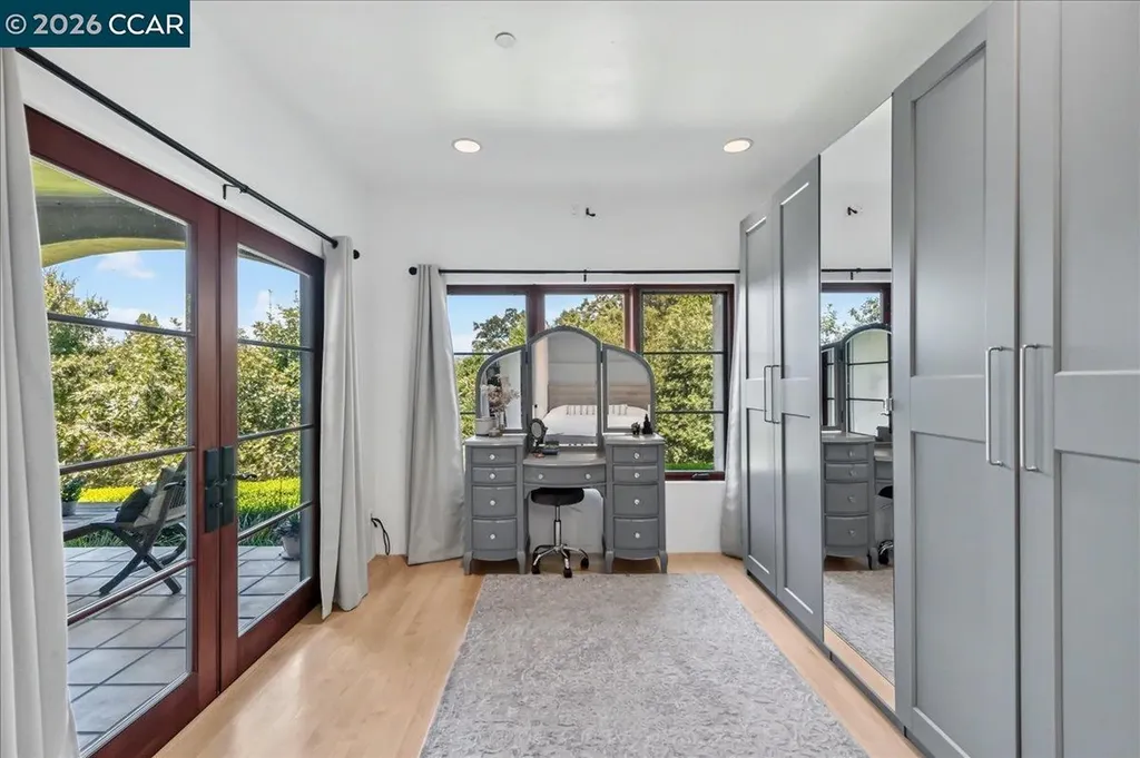 820 Acalanes Road Lafayette CA 94549