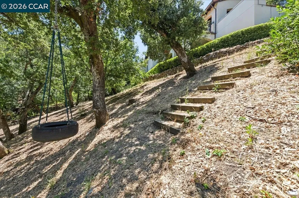 820 Acalanes Road Lafayette CA 94549