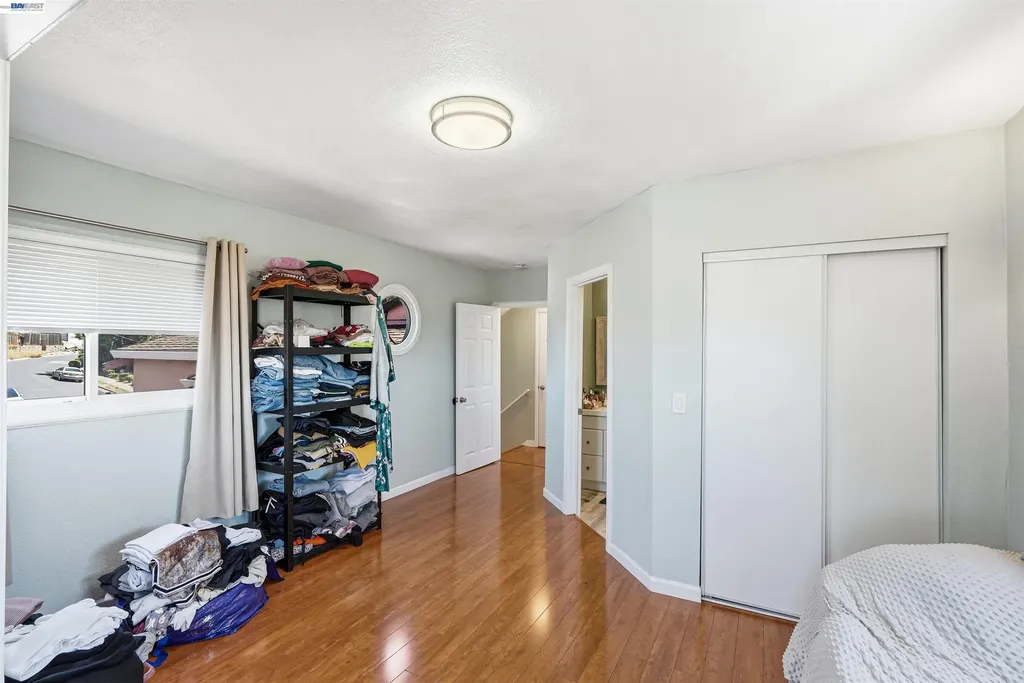 2546 Truman Avenue Oakland CA 94605