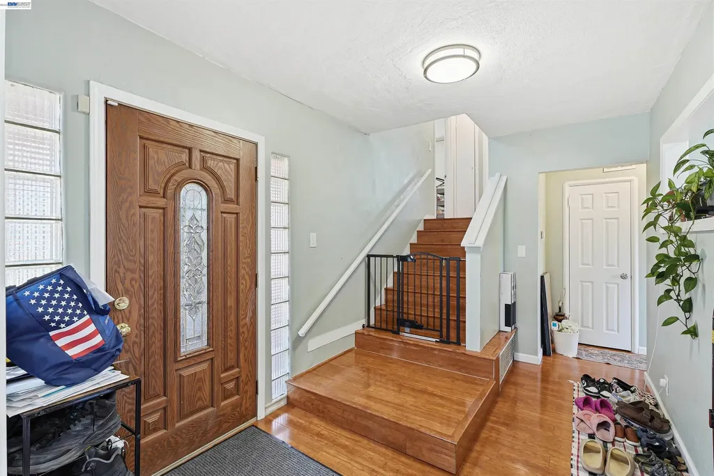 2546 Truman Avenue Oakland CA 94605