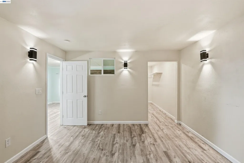 2546 Truman Avenue Oakland CA 94605