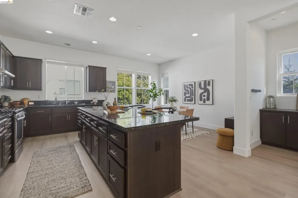 38182 Luma Terrace Newark CA 94560
