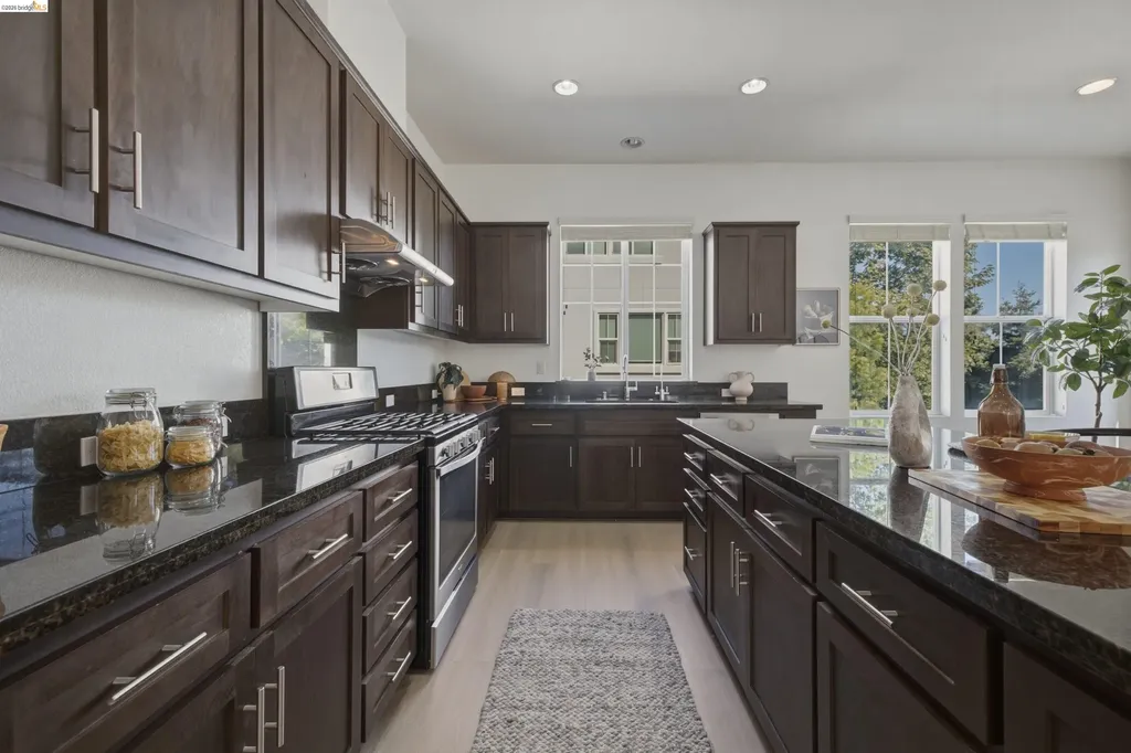 38182 Luma Terrace Newark CA 94560