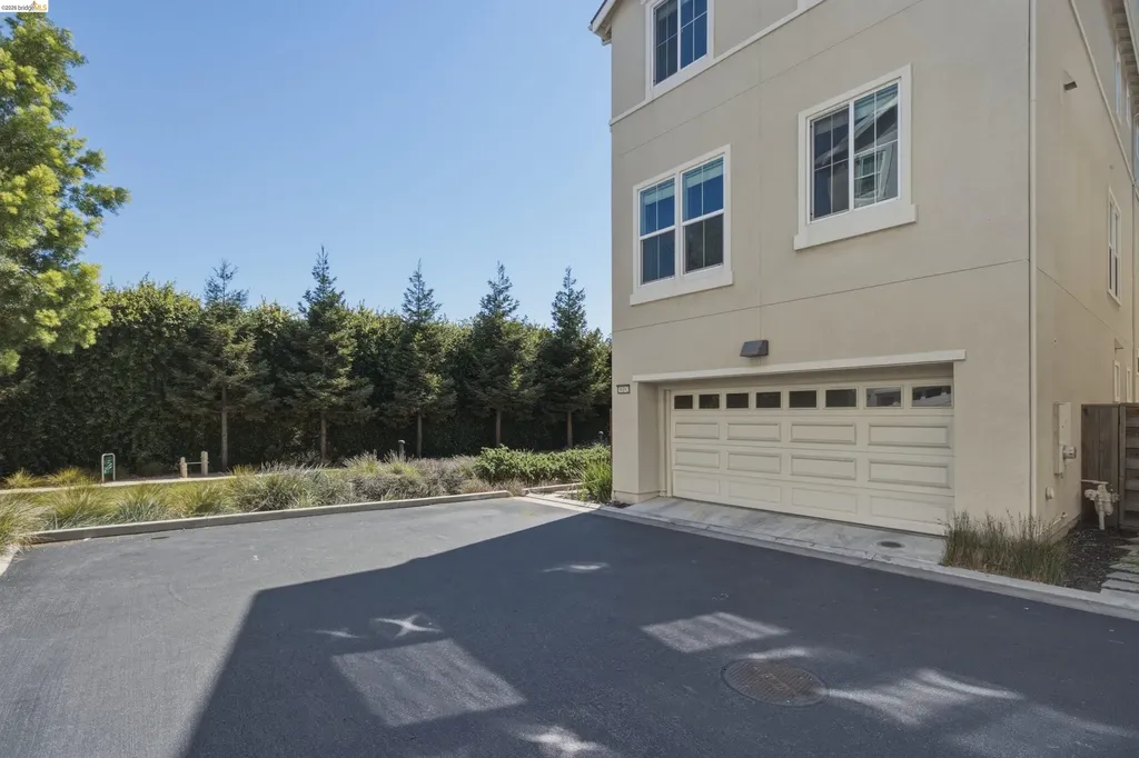 38182 Luma Terrace Newark CA 94560