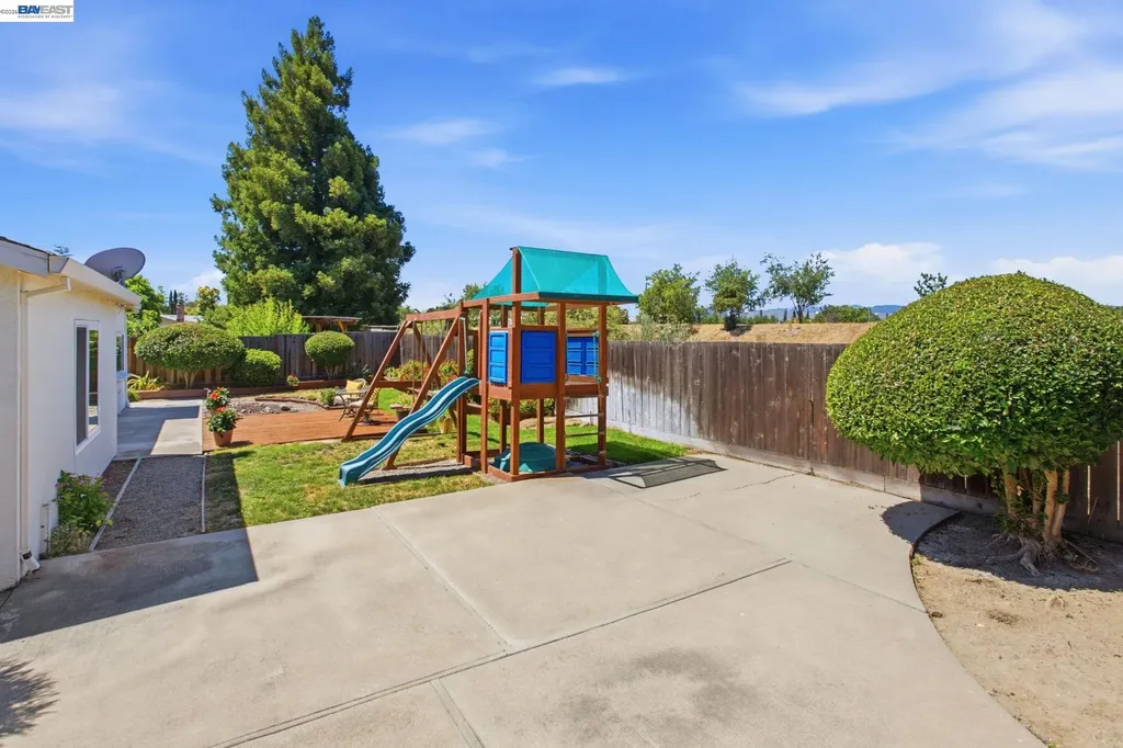 470 Yosemite Drive Livermore CA 94551