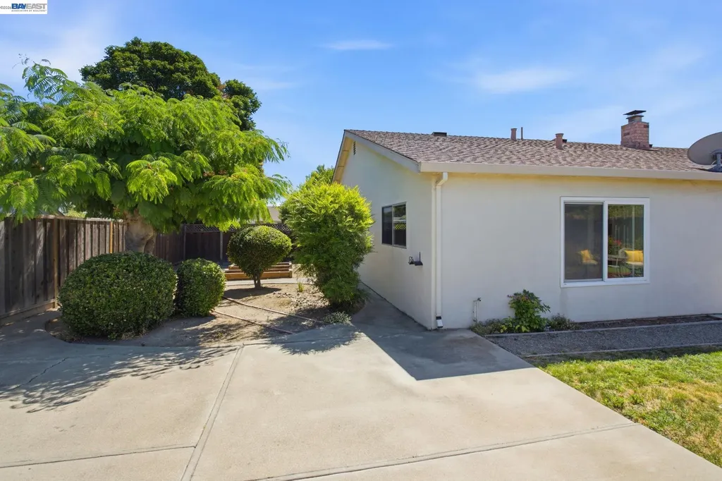 470 Yosemite Drive Livermore CA 94551