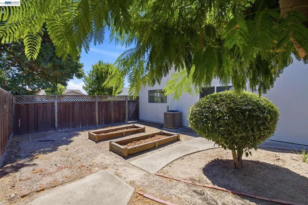 470 Yosemite Drive Livermore CA 94551