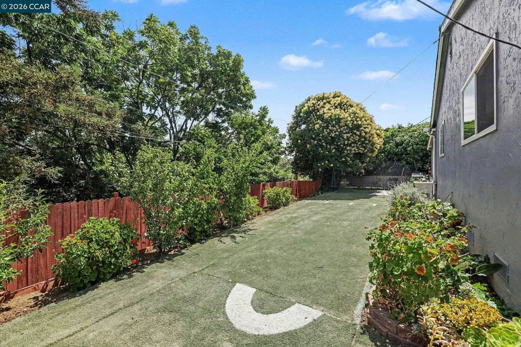 400 Ladera Drive Vallejo CA 94591