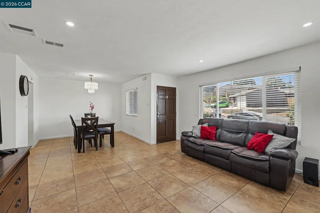 400 Ladera Drive Vallejo CA 94591