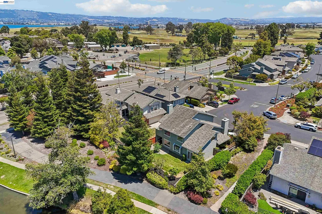 63 Sea Bridge Alameda CA 94502