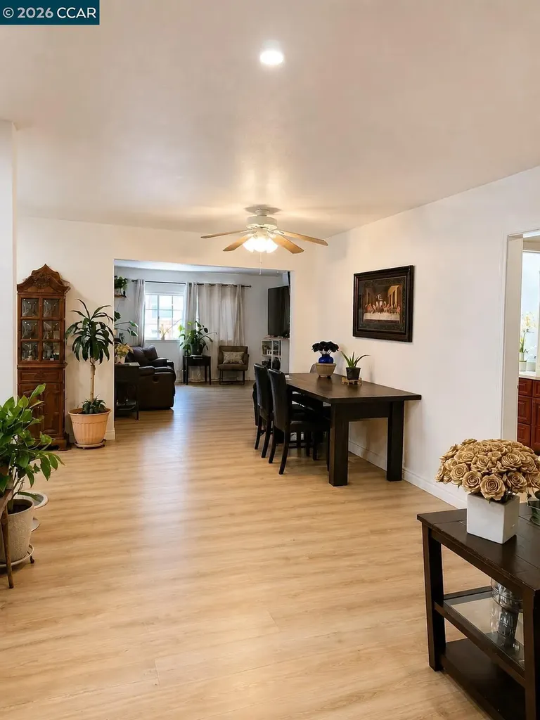 26849 Lakewood Way Hayward CA 94544
