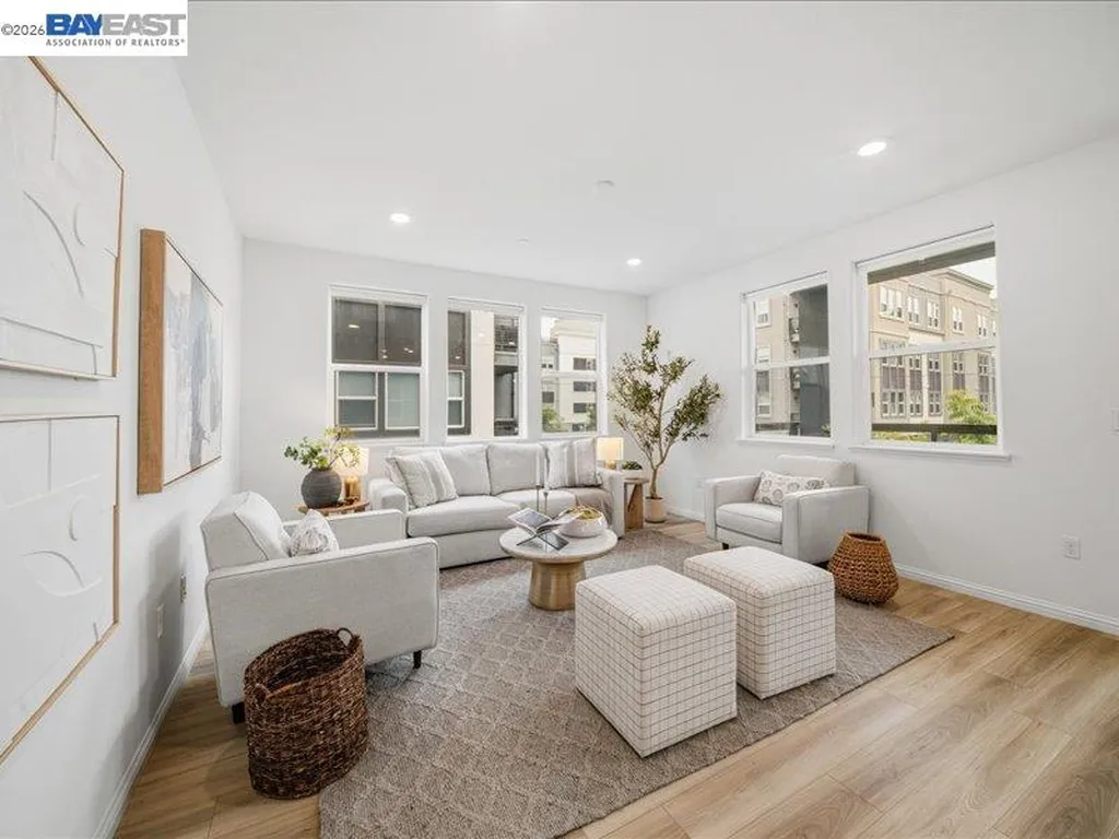 2802 Tradewind Court Alameda CA 94501
