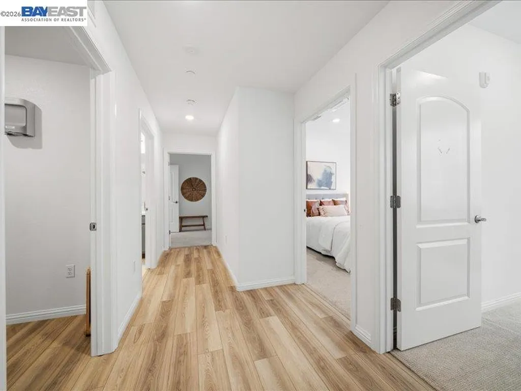 2802 Tradewind Court Alameda CA 94501