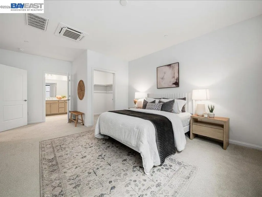 2802 Tradewind Court Alameda CA 94501