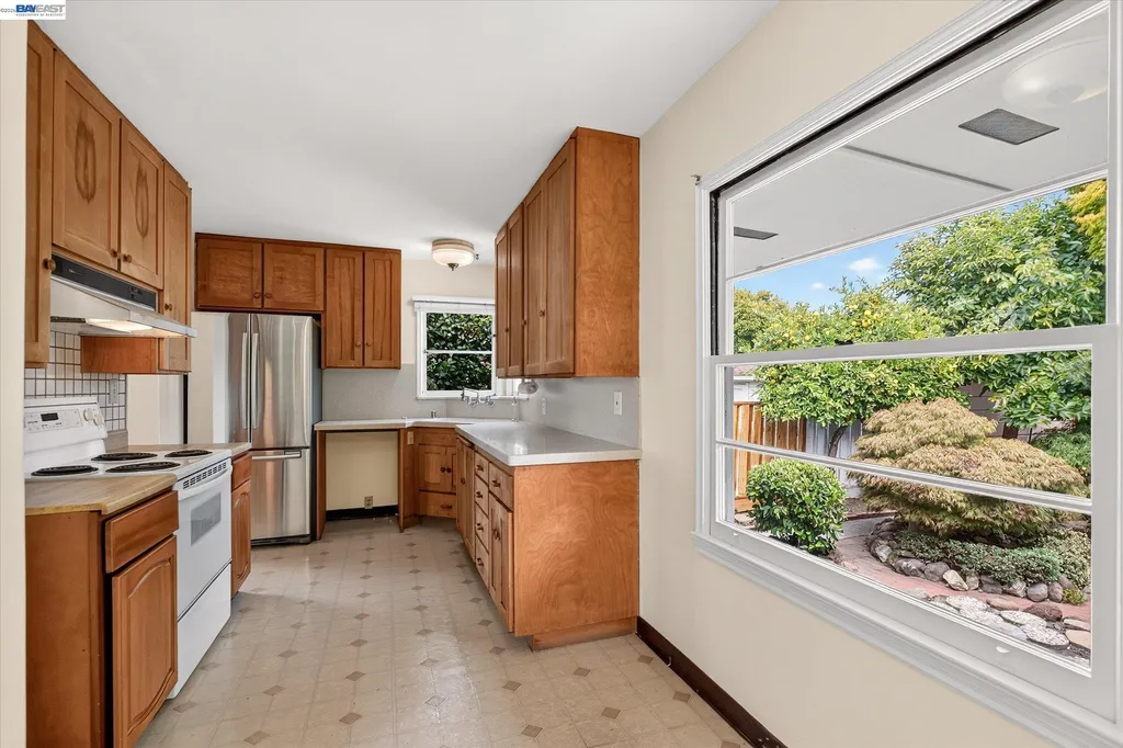 1075 Durant Avenue San Leandro CA 94577