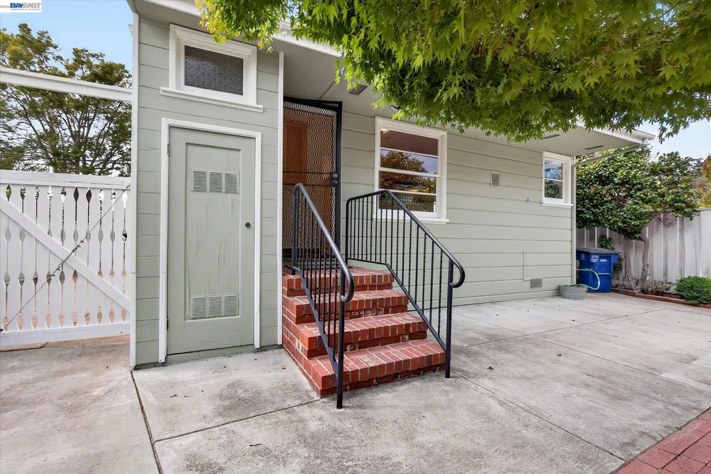 1075 Durant Avenue San Leandro CA 94577
