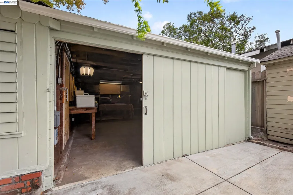 1075 Durant Avenue San Leandro CA 94577