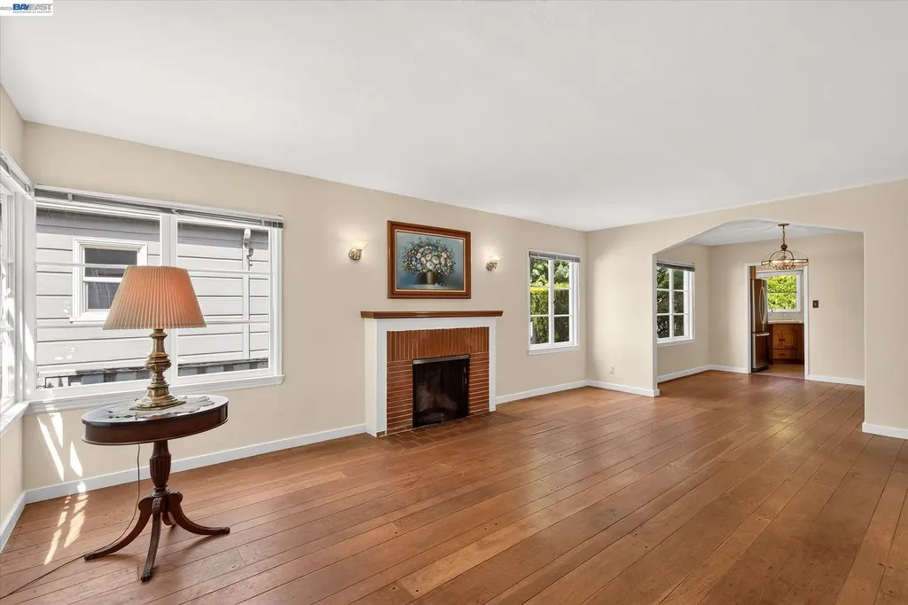 1075 Durant Avenue San Leandro CA 94577