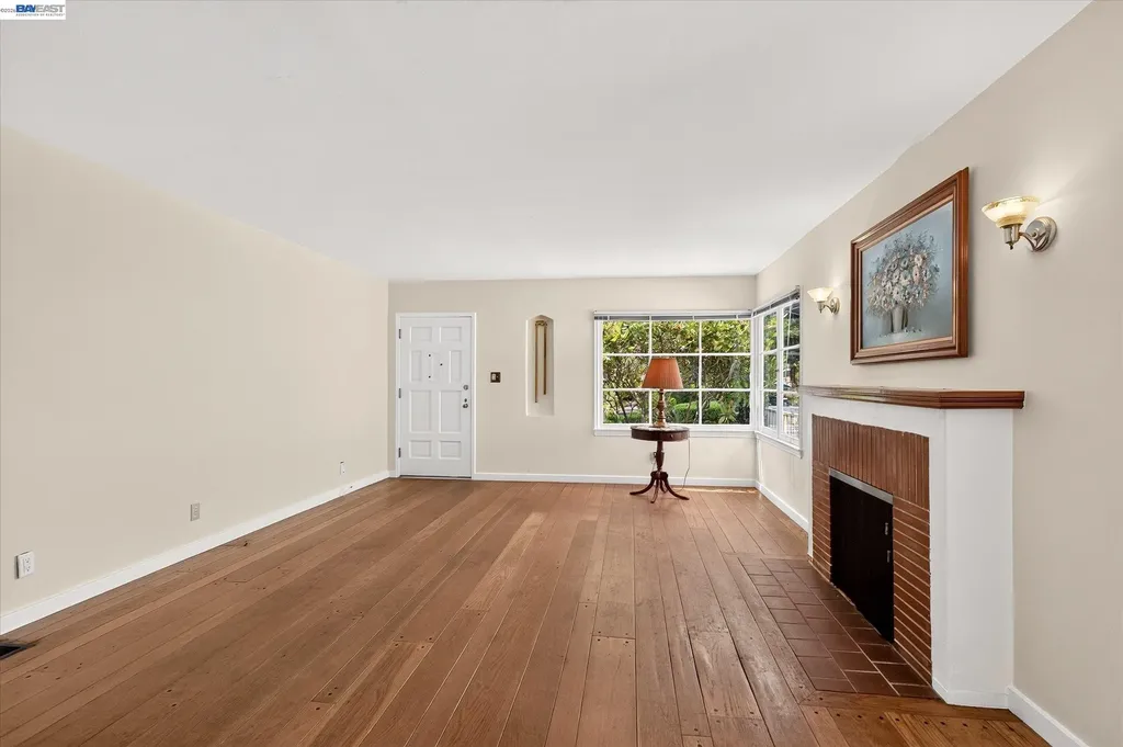 1075 Durant Avenue San Leandro CA 94577