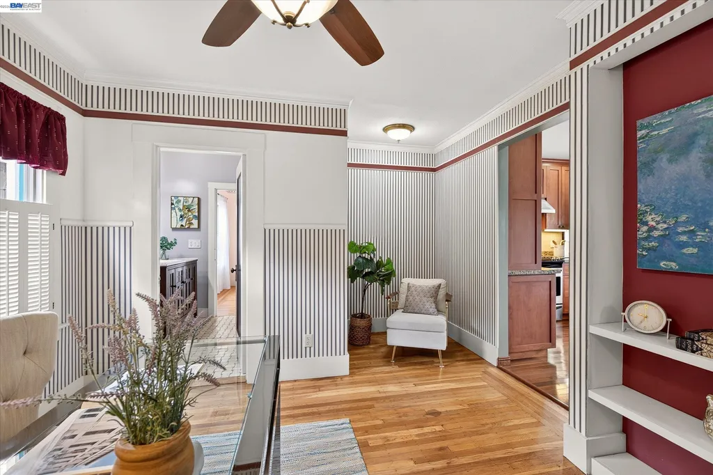 1639 Broadway Alameda CA 94501