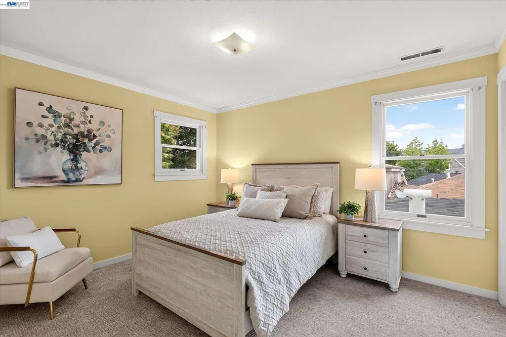 1639 Broadway Alameda CA 94501