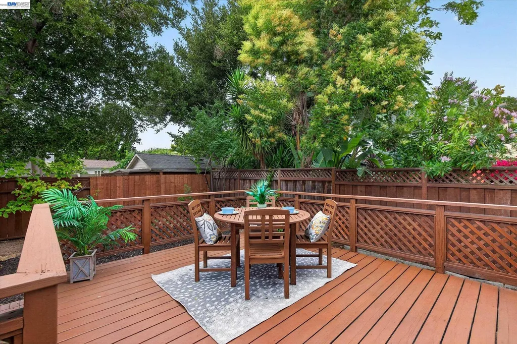 1639 Broadway Alameda CA 94501