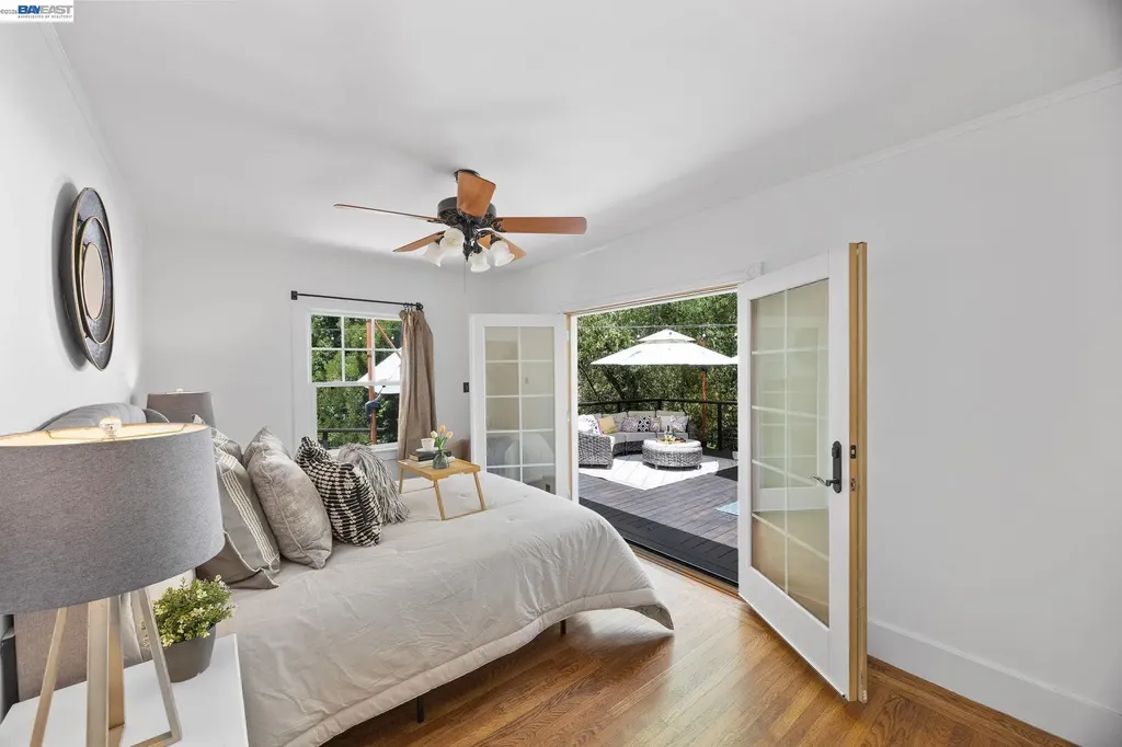 2521 Pleasant Street Oakland CA 94602