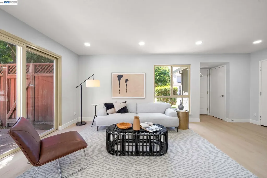 40130 Santa Teresa Common Fremont CA 94539