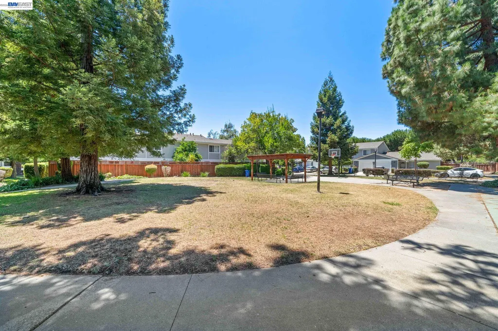 40130 Santa Teresa Common Fremont CA 94539