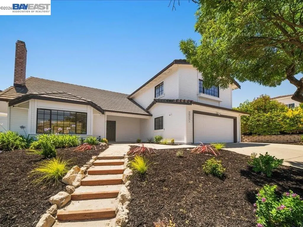 7966 Iglesia Drive Dublin CA 94568