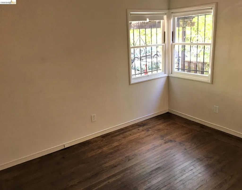 3207-3213 Ellis Street Berkeley CA 94703