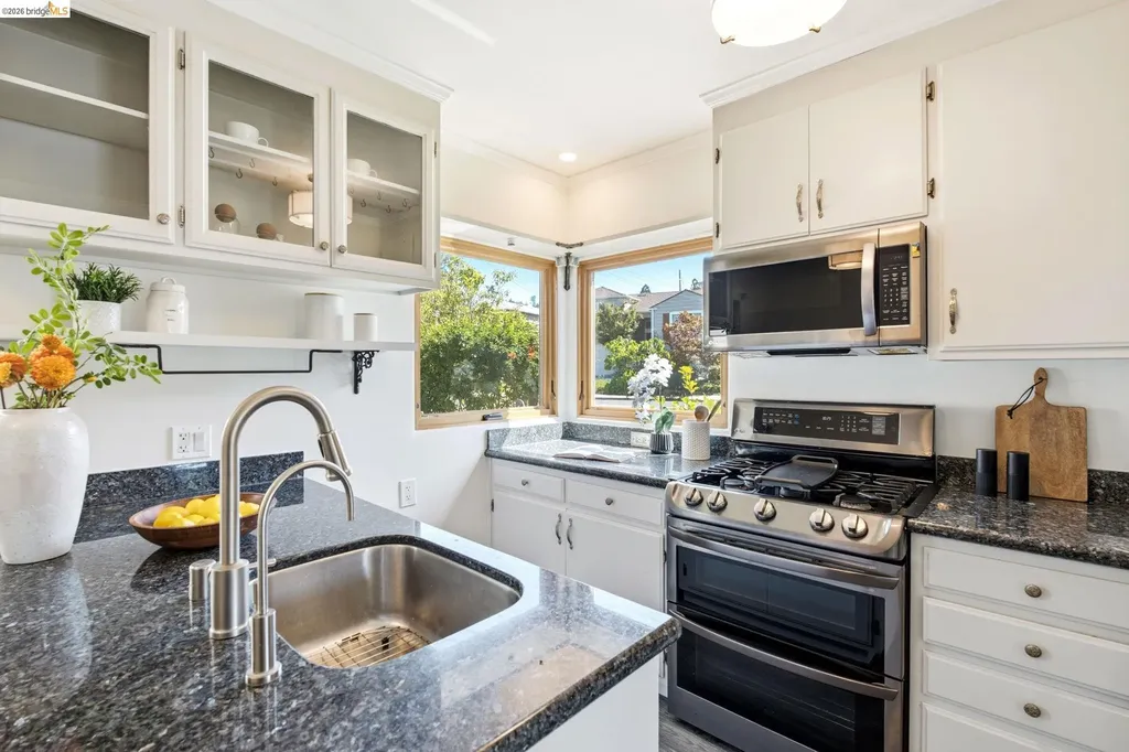 401 Colusa Avenue El Cerrito CA 94530