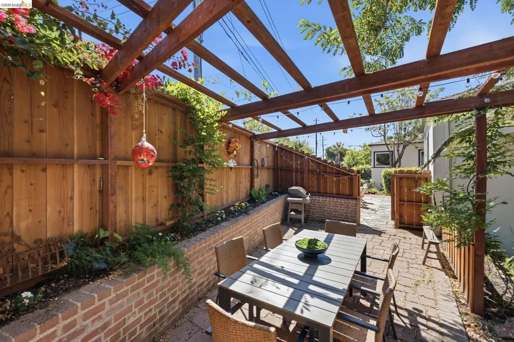 401 Colusa Avenue El Cerrito CA 94530
